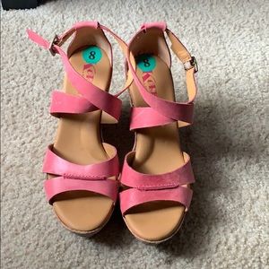 Korks Pink Wedges!